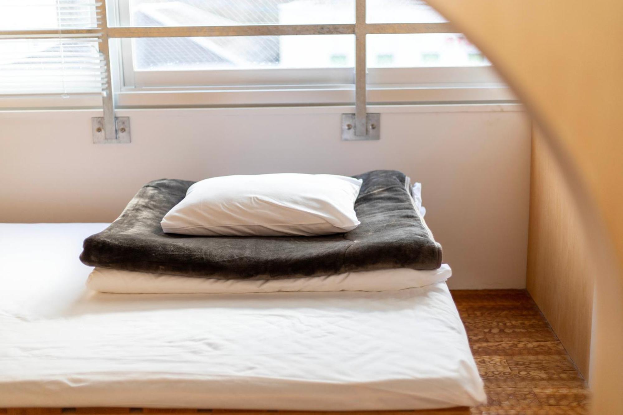 Iwashi Building Hostel Akune Екстер'єр фото
